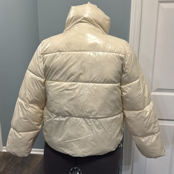 Winter coat for women - Picture 4 of 8